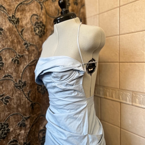 House of cb Lana dress - Picture 9 of 13